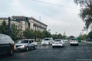 В Алматы за выходные выявили сотни нарушений ПДД