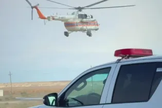 Троих жителей Жанаозена, пропавших в море, нашли живыми
