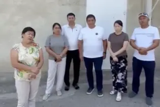 Родные пострадавшего в ДТП с экс-депутатом Базарбеком рассказали о его состоянии
