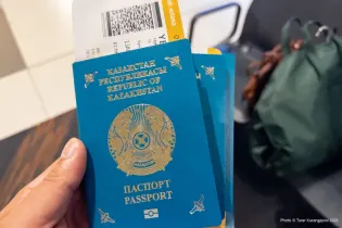 «Купить результат невозможно»: в Казахстане предупредили россиян о схемах с переездом