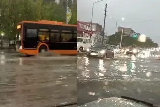 Улицы Темиртау оказались под водой после сильного ливня