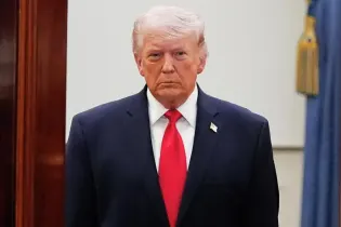 «Будет чушь»: Трамп предложил отказаться от перевода часов на зимнее время