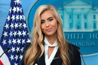 Трамп уволил пресс-секретаря Белого дома через пять дней после назначения