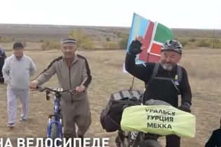 65-летний казахстанец преодолел 6700 километров на велосипеде ради паломничества в Мекку