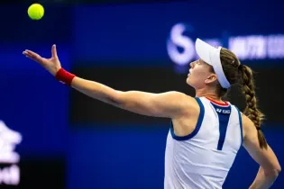 Елена Рыбакина выиграла турнир в Китае и защитила чемпионский титул