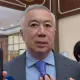 «Ведут себя безобразно»: Жумангарин пожаловался на оскорбления и хейтеров в соцсетях