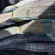 В нормативных актах Казахстана изменят написание «тенге» на «теңге»
