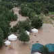 Туристов экстренно эвакуируют после подтопления в Алматинской области