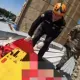 В Павлодаре женщина случайно выпала с третьего этажа
