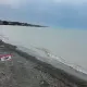 Девять человек застряли на Алаколе из-за сильного ветра