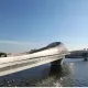 В Астане мужчина упал в Есиль, пытаясь сделать селфи с моста