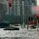 Астану накрыл мощный дождь с градом: город ушел под воду