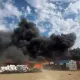 Масштабный пожар произошел на строительном рынке в Актобе