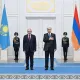 Токаев поздравил Пашиняна с переназначением на должность