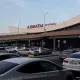 В аэропорту Алматы наказали иностранцев за курение на борту самолета