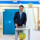 Аким Алматы проголосовал на выборах в Курултай