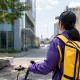 Для женщин-курьеров в Казахстане запустят отдельную поддержку
