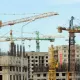 В Астане на стройке рухнул кран — крановщик погиб на месте