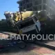 Грузовик без водителя врезался в блоки и угодил в арык в Алматы