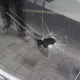 В центре Астаны разгромили тёплую остановку