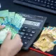 Просрочки в нескольких банках: казахстанцам готовят новый способ договориться