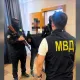 Тамада из Астаны попался в отеле Шымкента с белым порошком