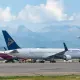 Казахстанка заявила о краже денег во время рейса Air Astana
