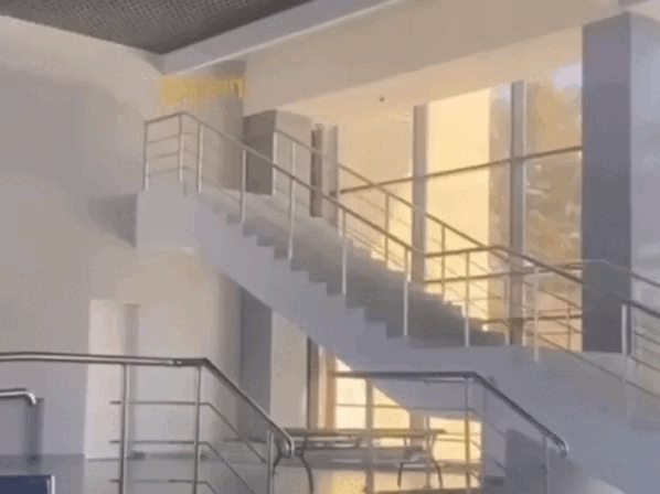 Кадры из видео